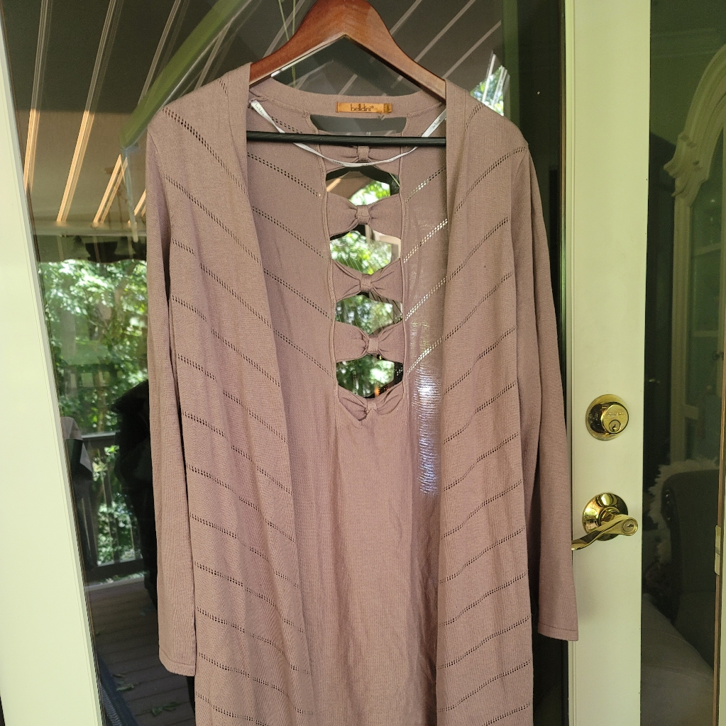 Belldini Duster W/Cut Out Back , Bow